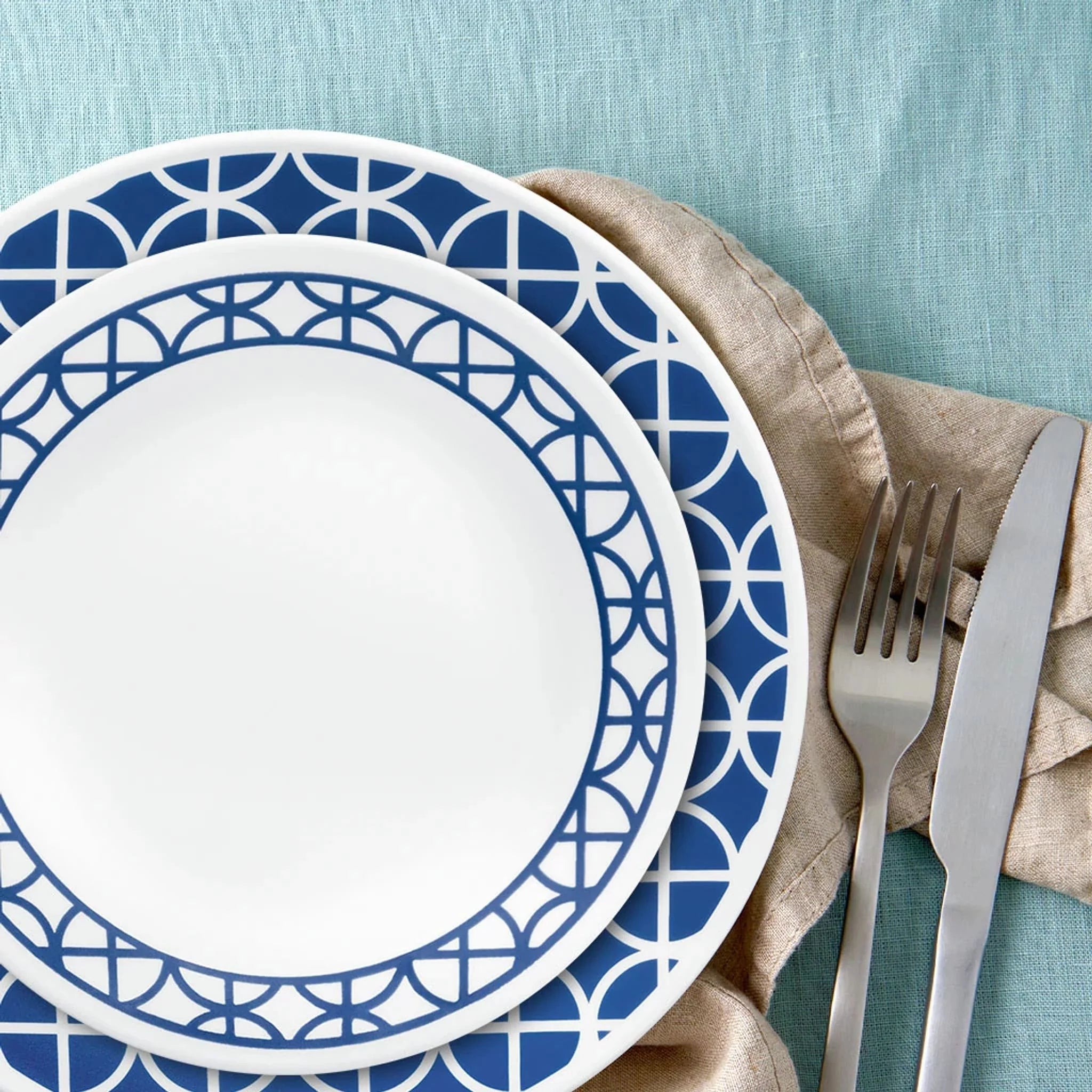 Cobalt Circles 16-piece Mugless Dinnerware Set, Service of 4 - Image 5