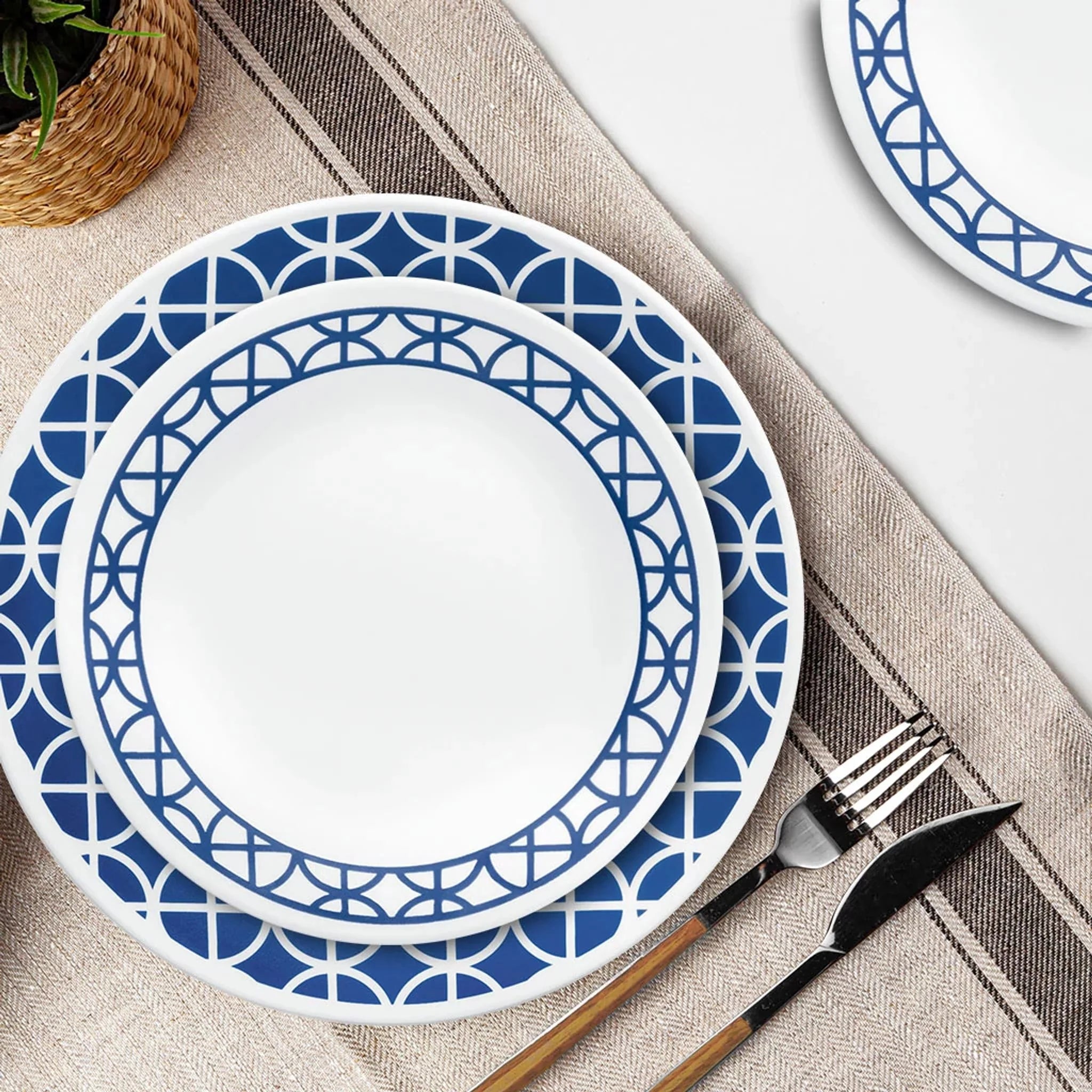 Cobalt Circles 12-piece Mugless Dinnerware Set, Service of 4 - Image 2